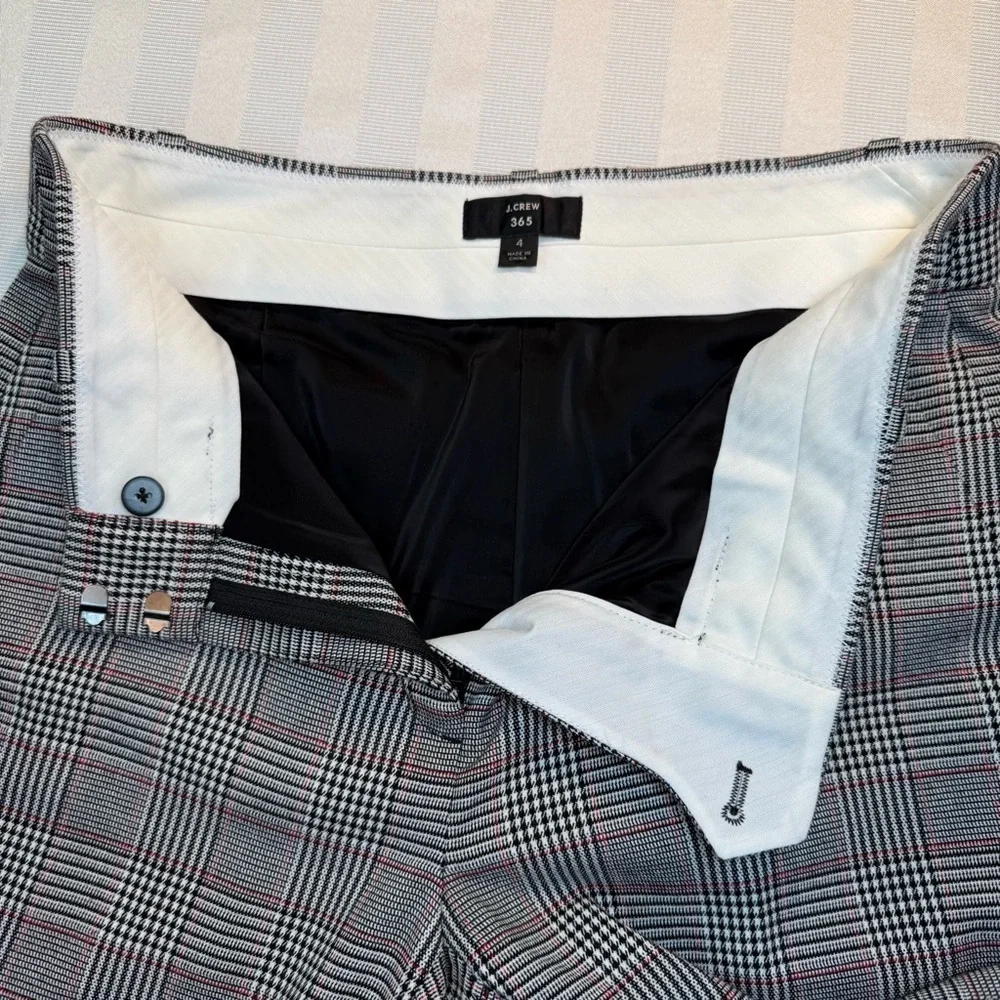 J. Crew 365 Plaid Trousers Pants Sz 4 Lined. Black, White & Red NWOT #H2873